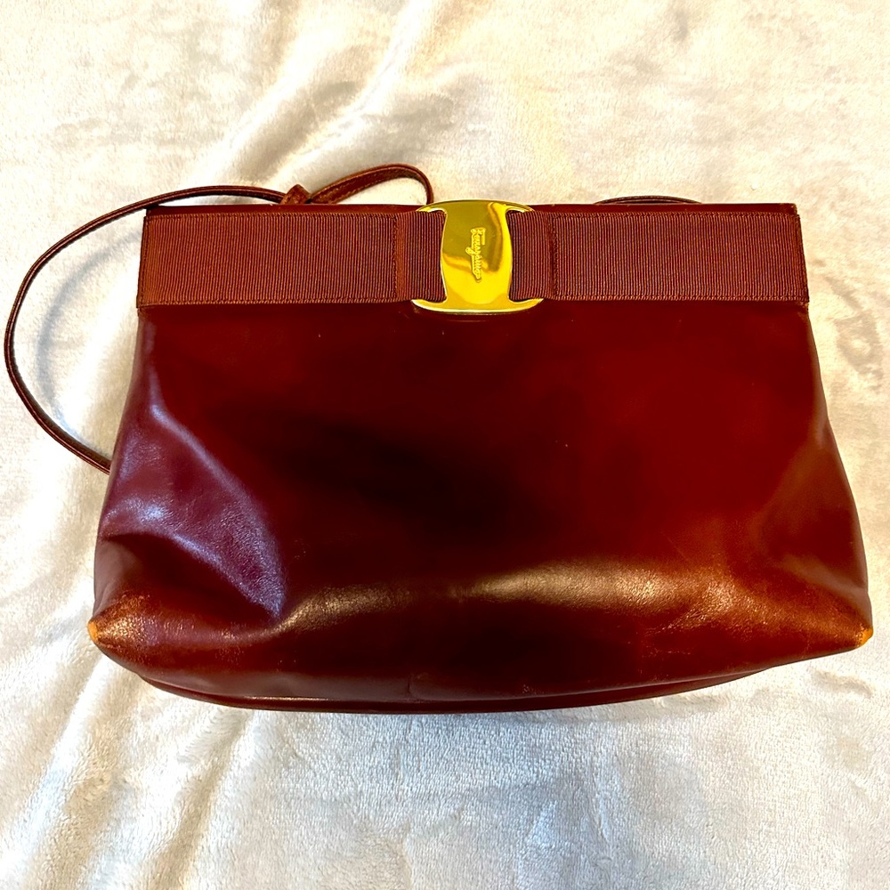 Ferragamo shoulder bag/clutch